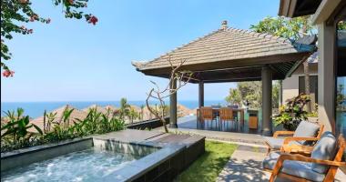 2BR Panoramic Ocean Pool Villa